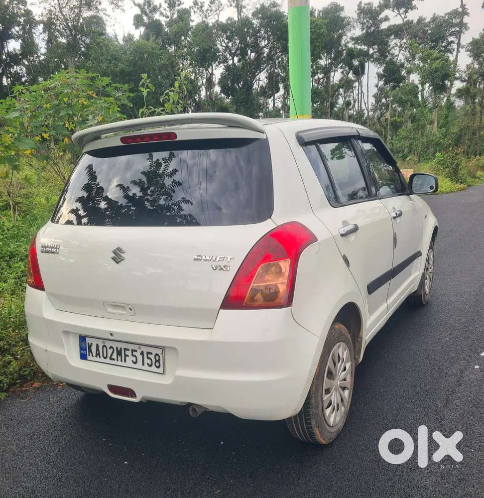 Maruti Suzuki Swift 2011