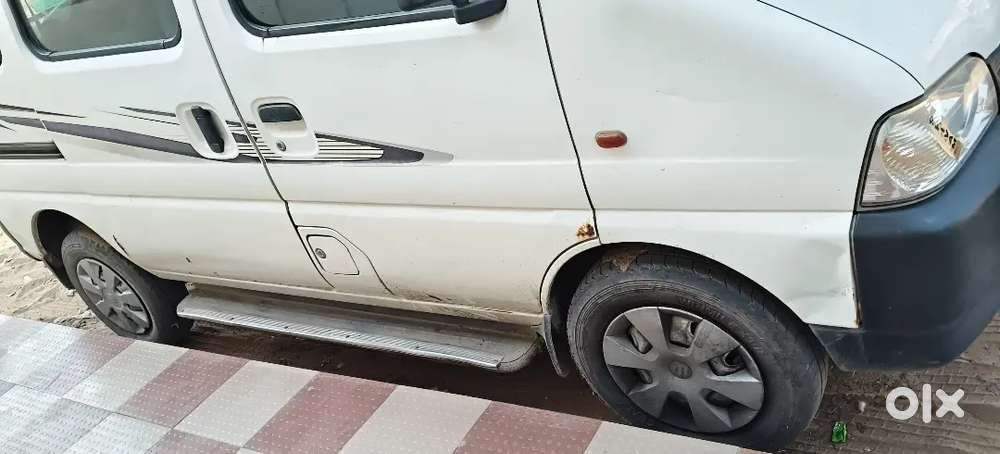 2017 Maruti Suzuki Eeco 5 Str Ac Cng