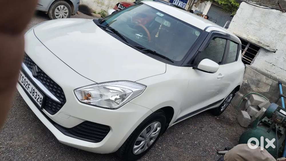 Maruti Suzuki Swift 2023 Vxi Optional With Double Kyes.