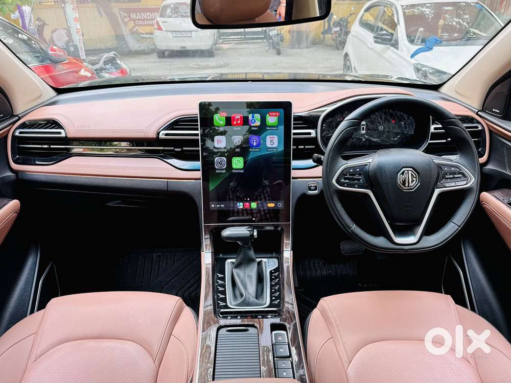 Mg Hector Plus Sharp Pro 1.5 Turbo Petrol Cvt 7 Str, 2025, Petrol