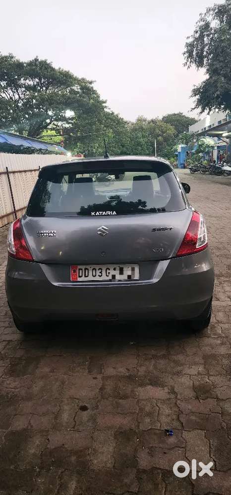 Swift Vxi 2013 One Hand Use Ladies Useing Car Untouch Car