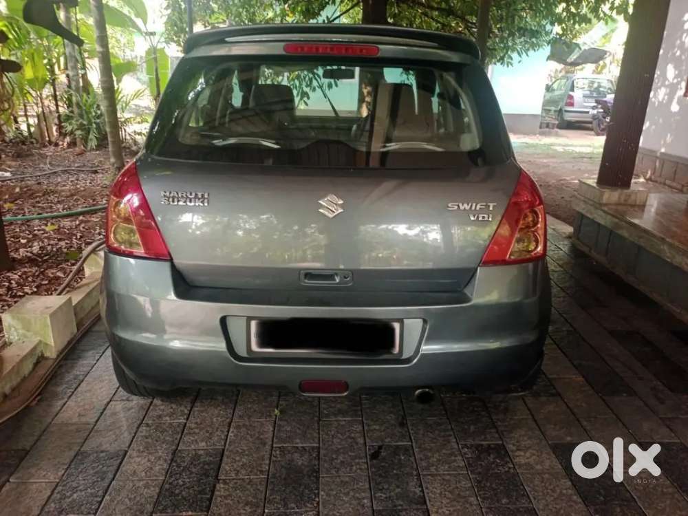 Maruti Suzuki Swift 2010 Diesel 140000 Km Driven