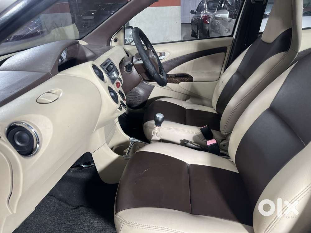 Toyota Etios 2010-2012 Vx, 2013, Petrol