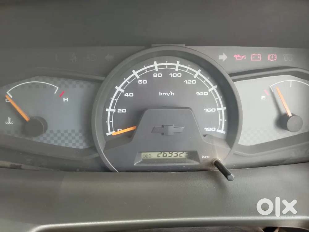 Chevrolet Tavera Neo 2015