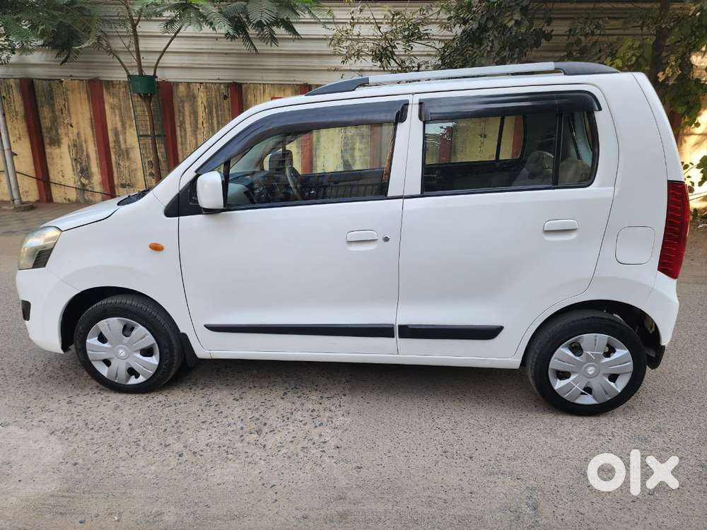 Maruti Suzuki Wagon R Vxi Amt Opt 1.2, 2018, Petrol
