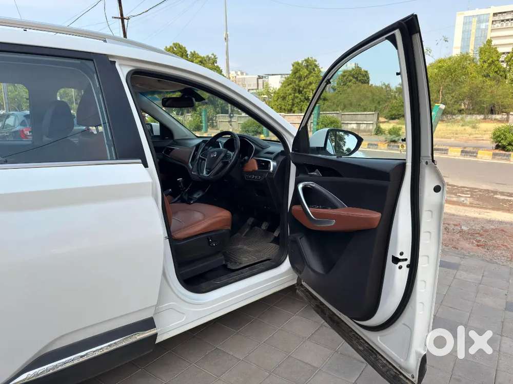 Mg Hector Plus 2021 Petrol Well Maintained