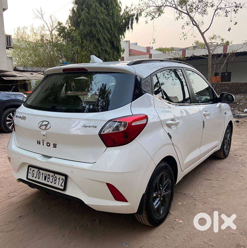 Hyundai Grand I10 Nios Amt Sportz, 2021, Petrol