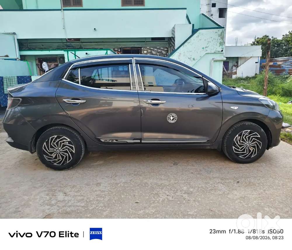 Hyundai Aura 1.2 Petrol 2024