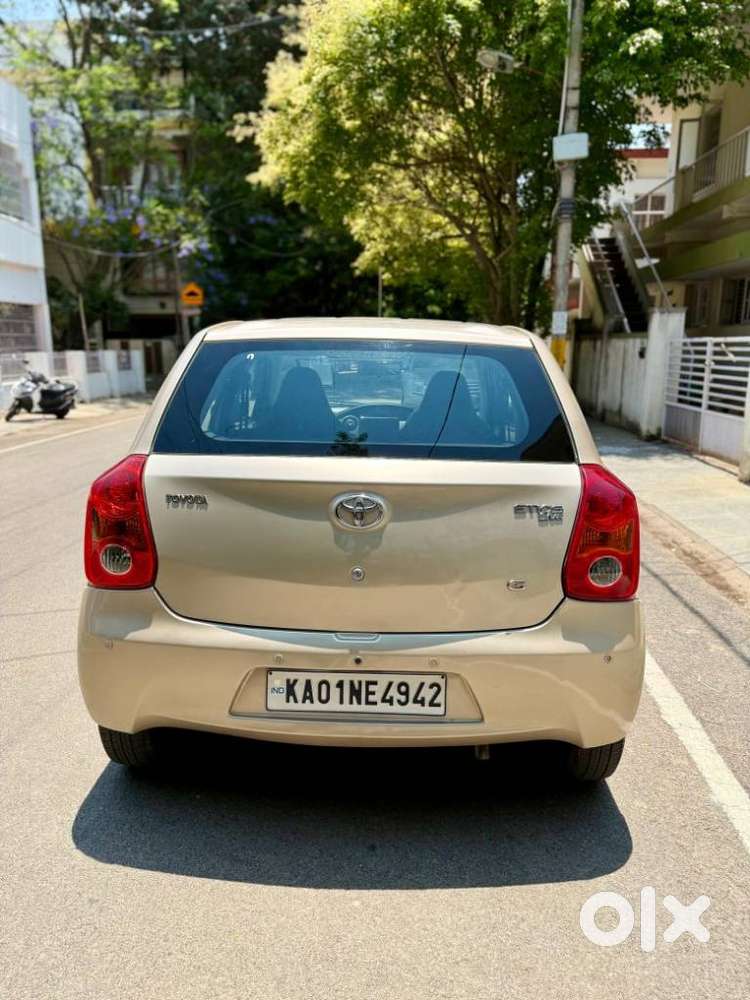 Toyota Etios Liva 2013-2014 G, 2012, Petrol