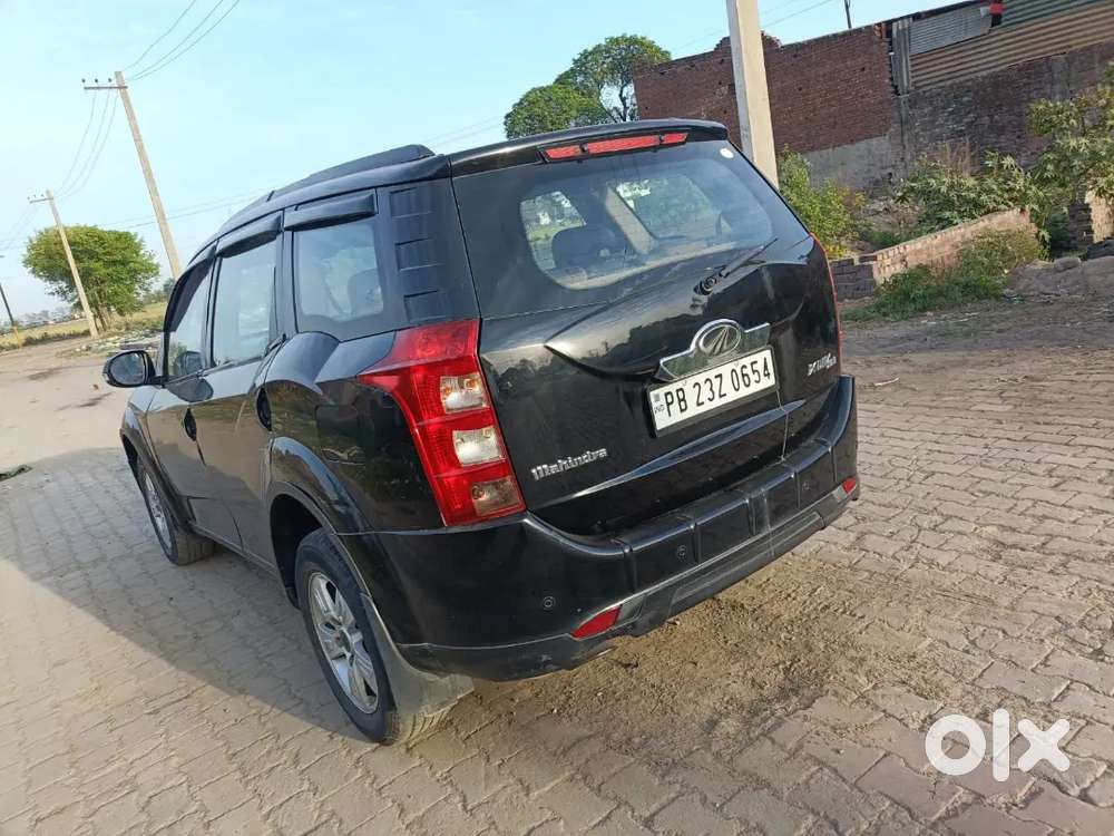 Mahindra Xuv500 2012