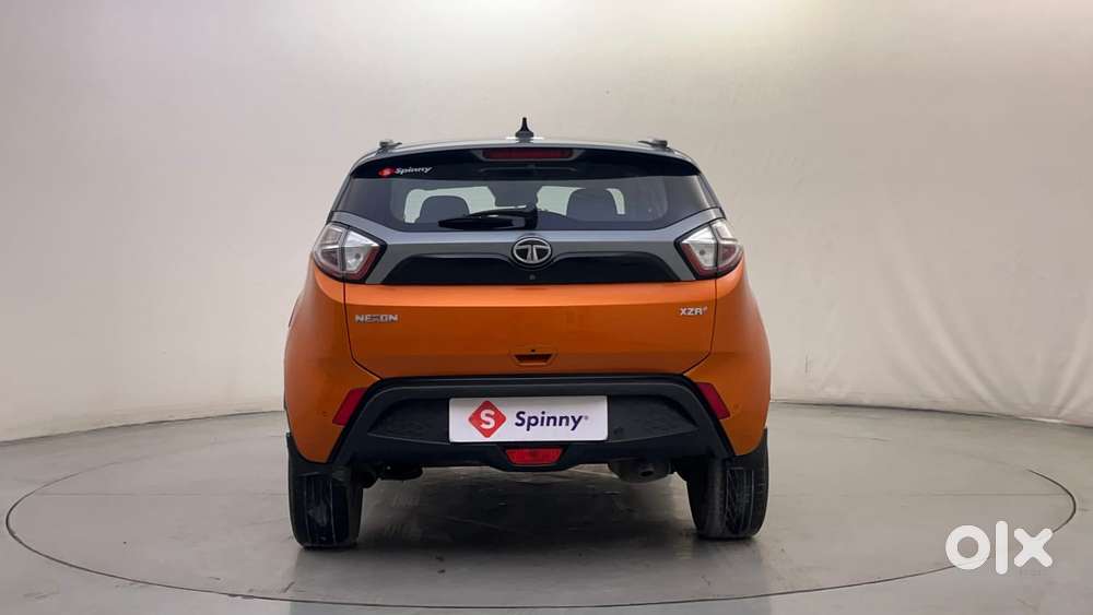 Tata Nexon 1.2 Revotron Xza Plus (o) Dual Tone, 2018, Petrol