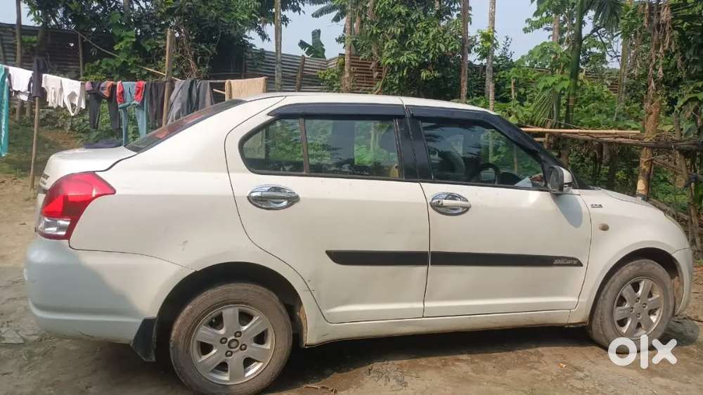 Maruti Suzuki Swift Dzire 2010