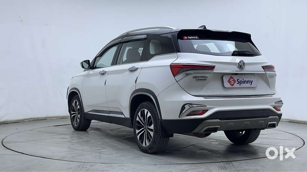 Mg Hector Plus 1.5 Sharp Turbo Cvt 6 Str, 2022, Petrol