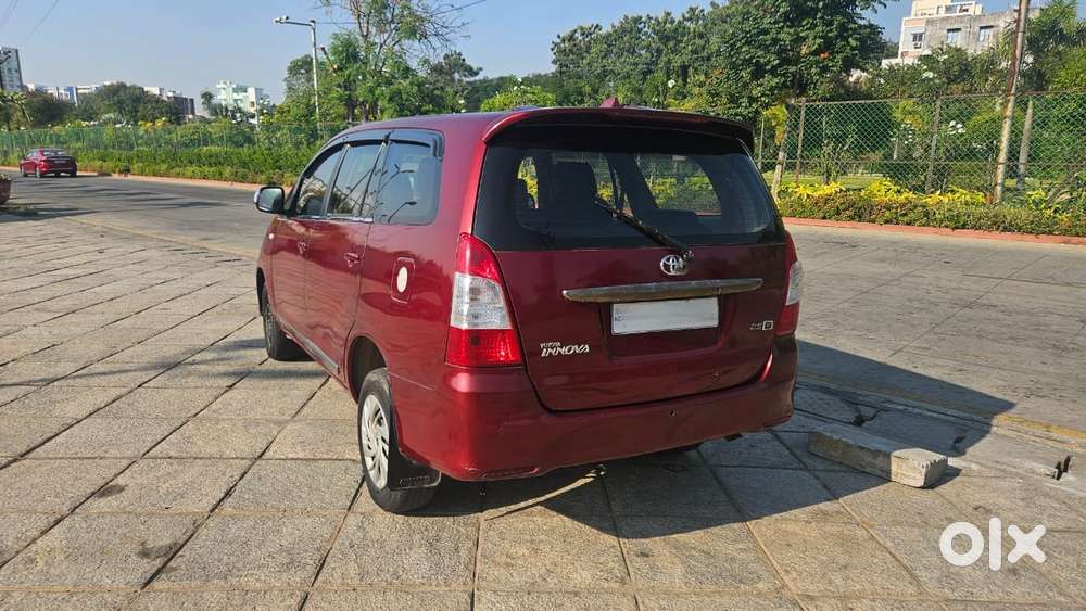 Toyota Innova 2.5 Gx 7 Seater Bs Iv, 2010, Diesel