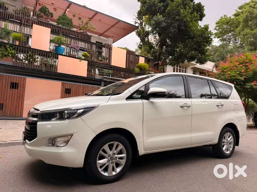 Toyota Innova Crysta [2020-ongoing] 2.4 Vx 7 Str, 2018, Diesel