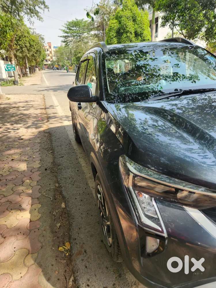 Kia Sonet 2024 Petrol 24000 Km Driven