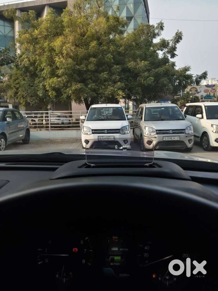 Maruti Suzuki Brezza 1.5 Zxi Plus Smart Hybrid, 2022
