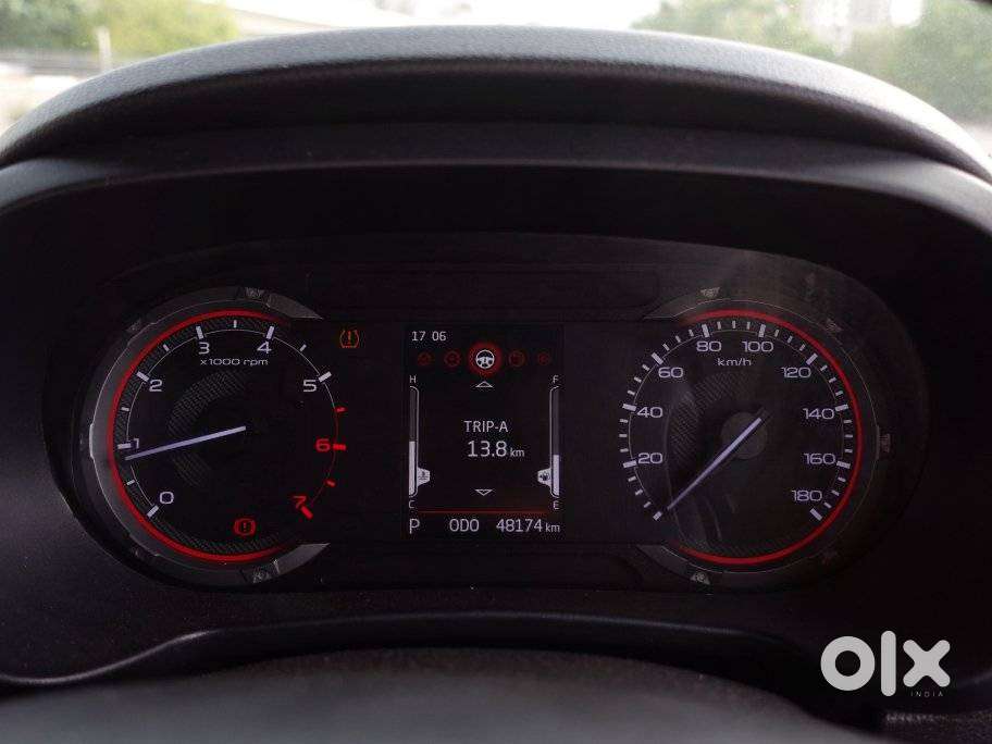 Mahindra Thar Lx P At 4wd 4s Ht, 2022, Petrol