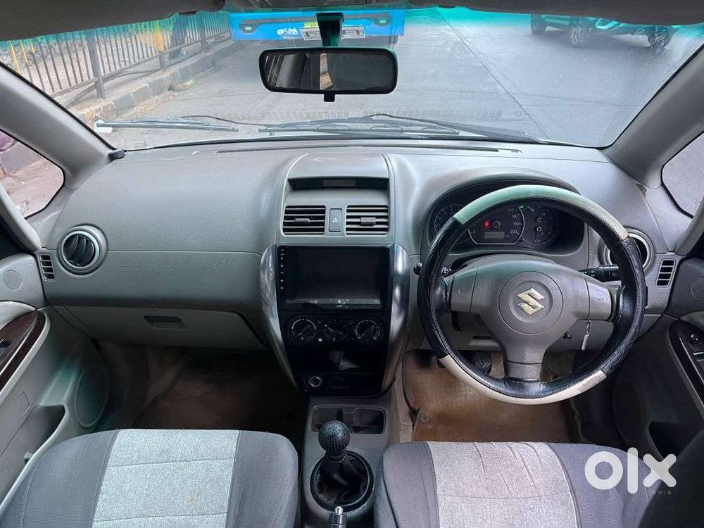 Maruti Suzuki Sx4 Vxi Bsiv, 2010, Cng & Hybrids