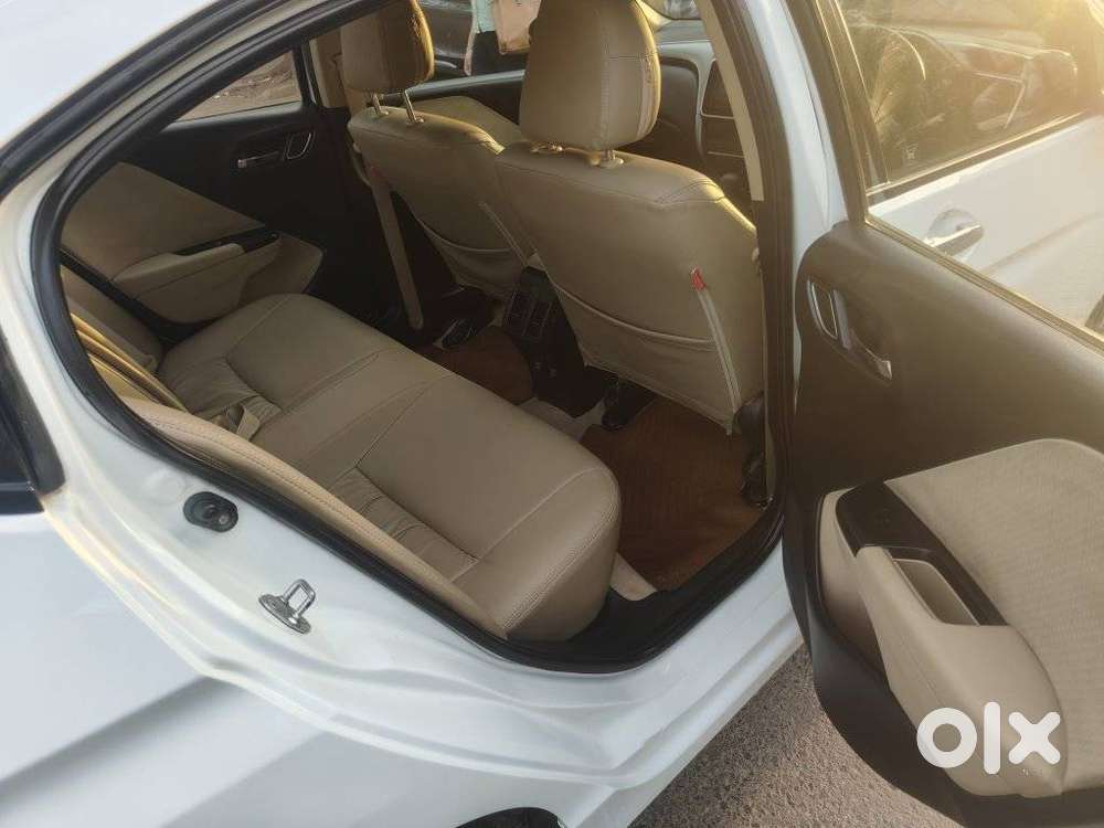 Honda City V At Exclusive, 2019, Petrol
