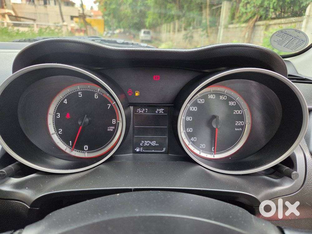 Maruti Suzuki Swift Vvt Zxi, 2023, Petrol