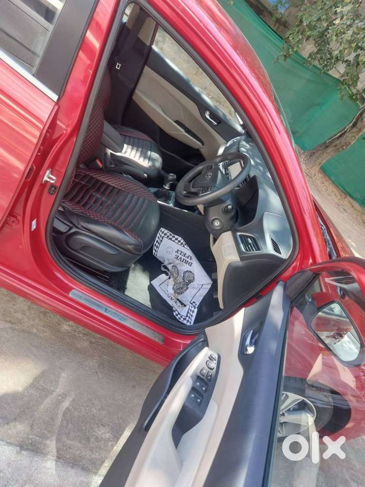 Hyundai Verna Fluidic 1.6 Vtvt Sx, 2018, Petrol