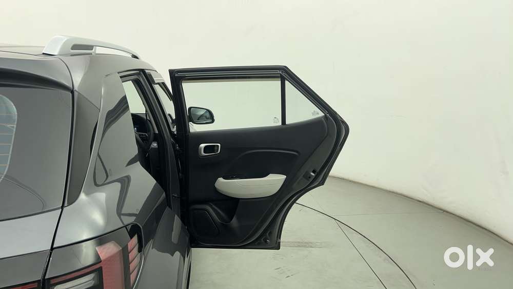 Hyundai Venue [2022-ongoing] 1.5 Crdi Sx, 2024, Diesel