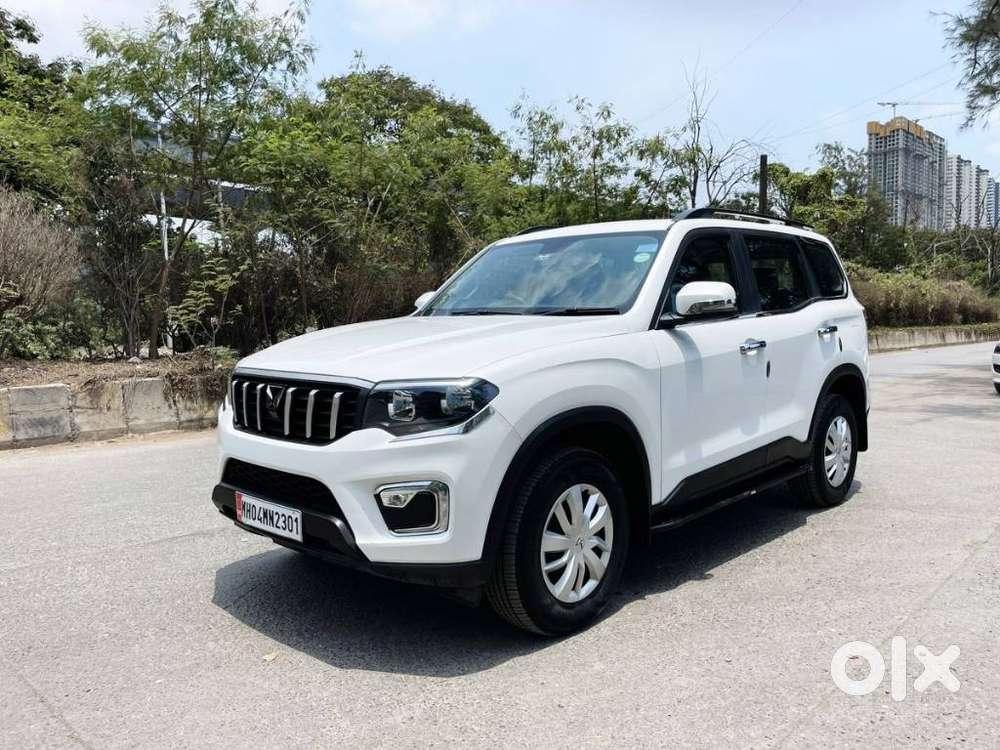 Mahindra Scorpio-n 2.0 Z4 Petrol At 7 Str, 2025, Petrol