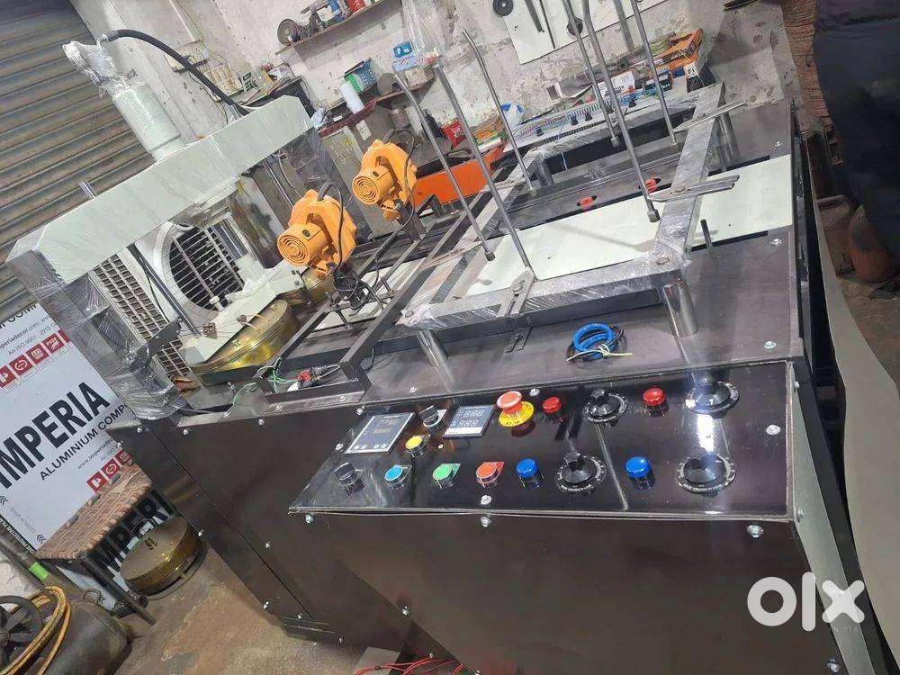 Buffet paper plate making machine