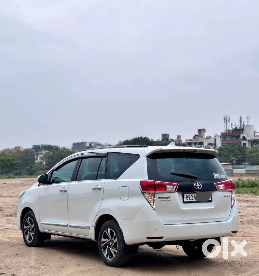 Toyota Innova Crysta, 2025, Diesel