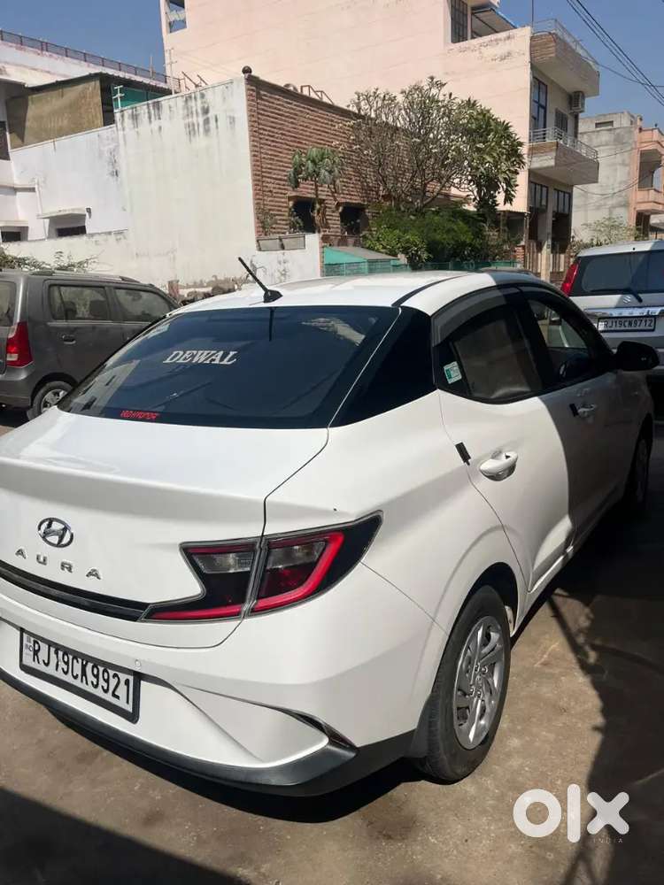 Aura Cng In Excellent Condition