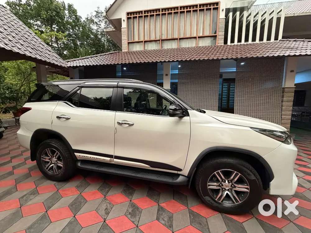 Toyota Fortuner 2019