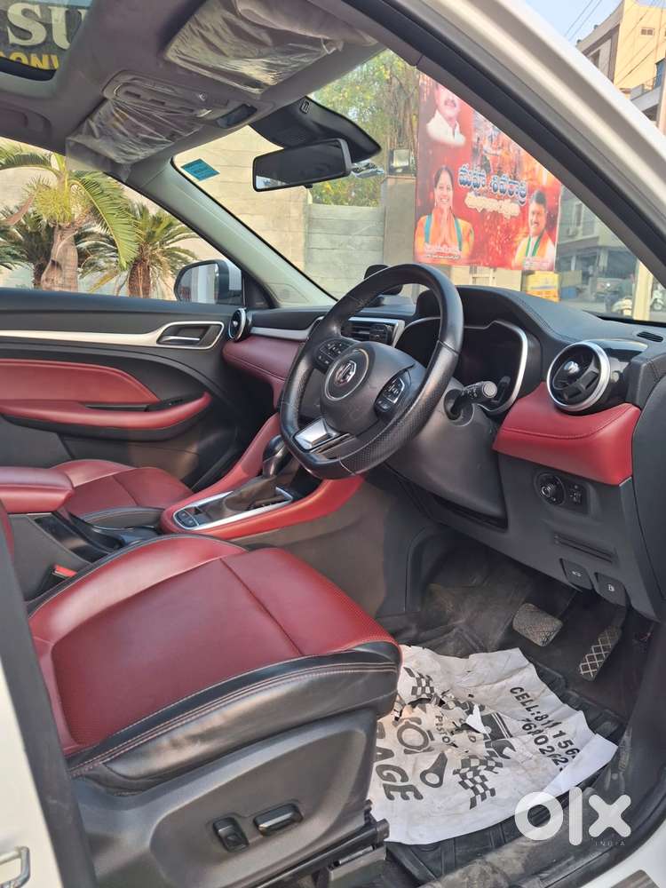 Mg Astor 1.5 Savvy Cvt S Red, 2023, Petrol