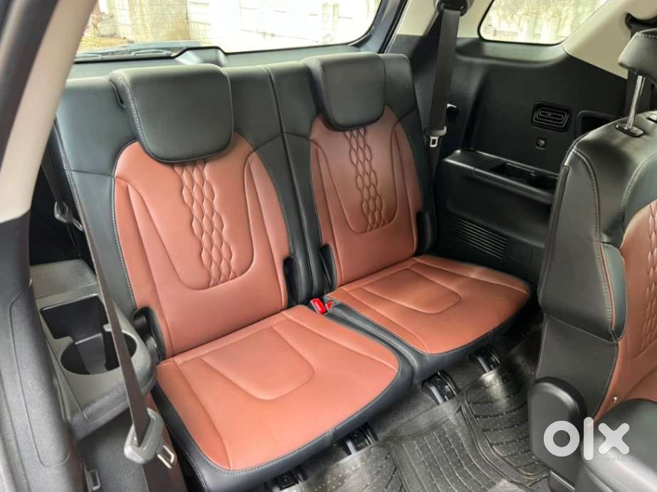 Hyundai Alcazar 2.0 Signature (o) Petrol At 6 Str, 2022, Petrol