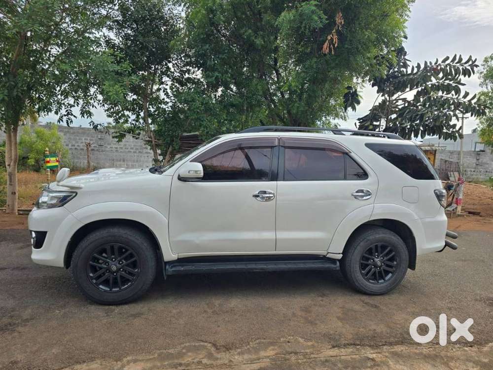 Toyota Fortuner 3.0 4x2 Automatic, 2015, Diesel