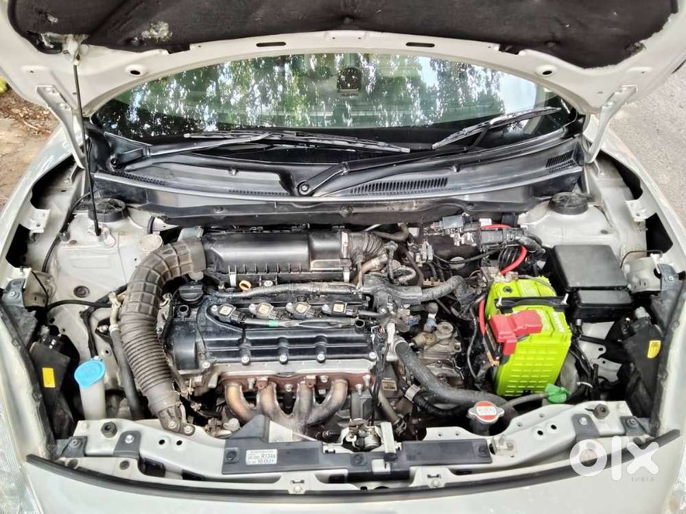 Maruti Suzuki Swift Vxi Abs Bsiv, 2018, Petrol