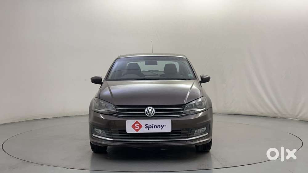 Volkswagen Vento 2010-2013 Petrol Highline, 2015, Petrol