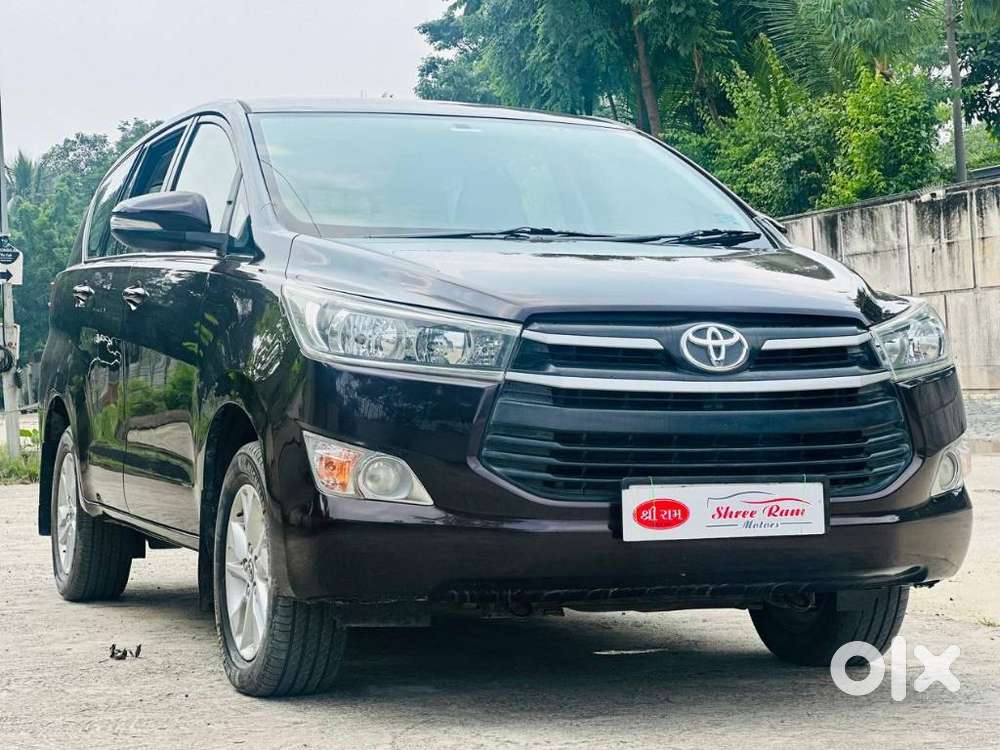 Toyota Innova Crysta 2.4 G Mt, 2017, Diesel