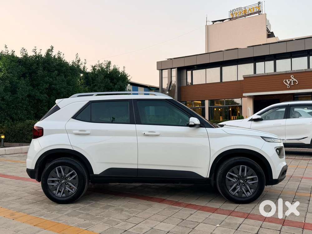 Hyundai Venue Sx Mt, 2021, Diesel