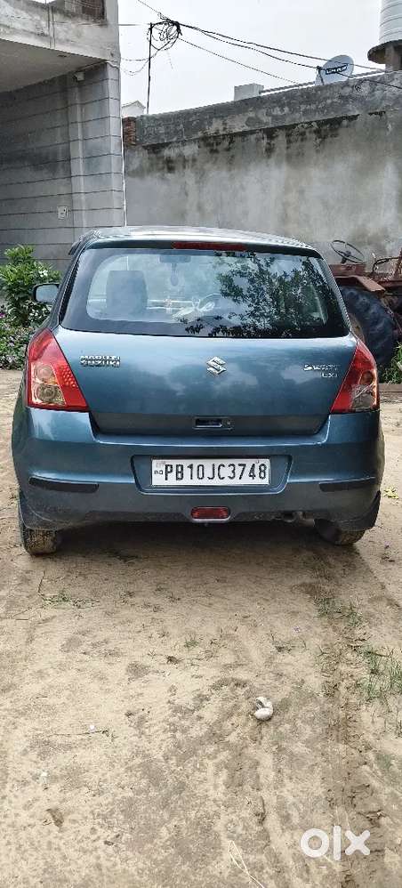 Maruti Suzuki Swift 2009 Petrol 27000 Km Driven