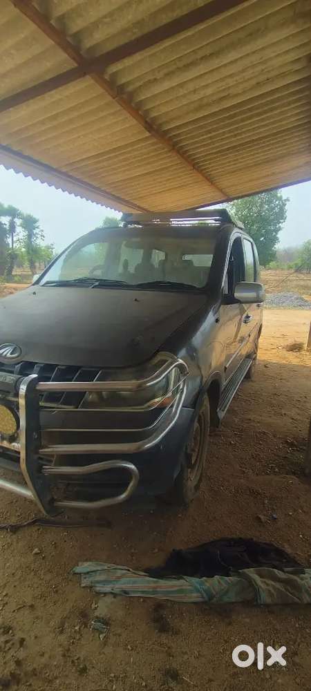 Mahindra Xylo 2014