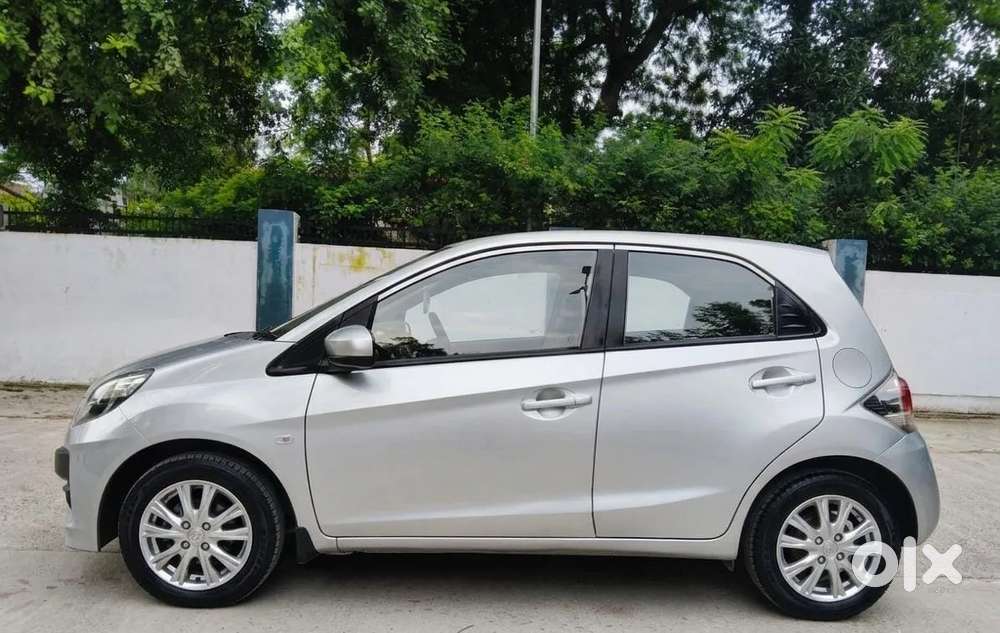 Honda Brio Vx Mt, 2015, Petrol
