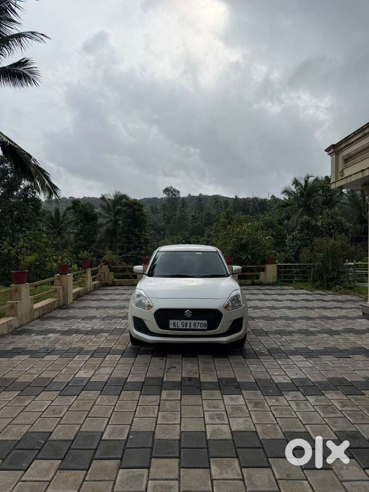 Maruti Suzuki Swift Lxi, 2018, Petrol
