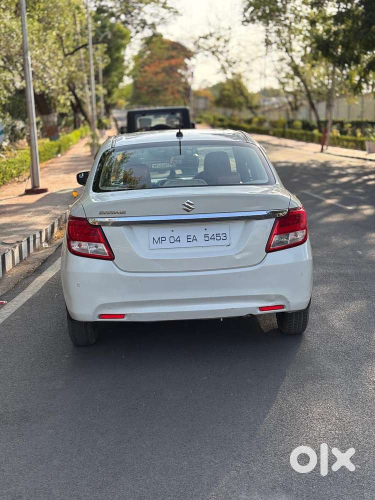 Maruti Suzuki Swift Dzire 1.3 Vxi, 2021, Petrol