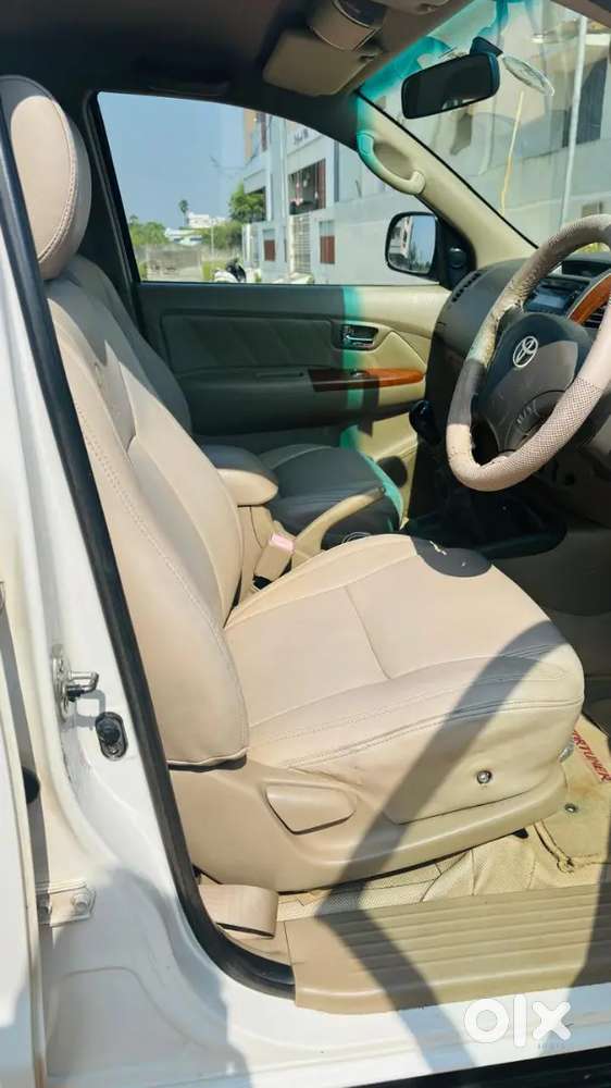 Toyota Fortuner 2010 4x4 Diesel