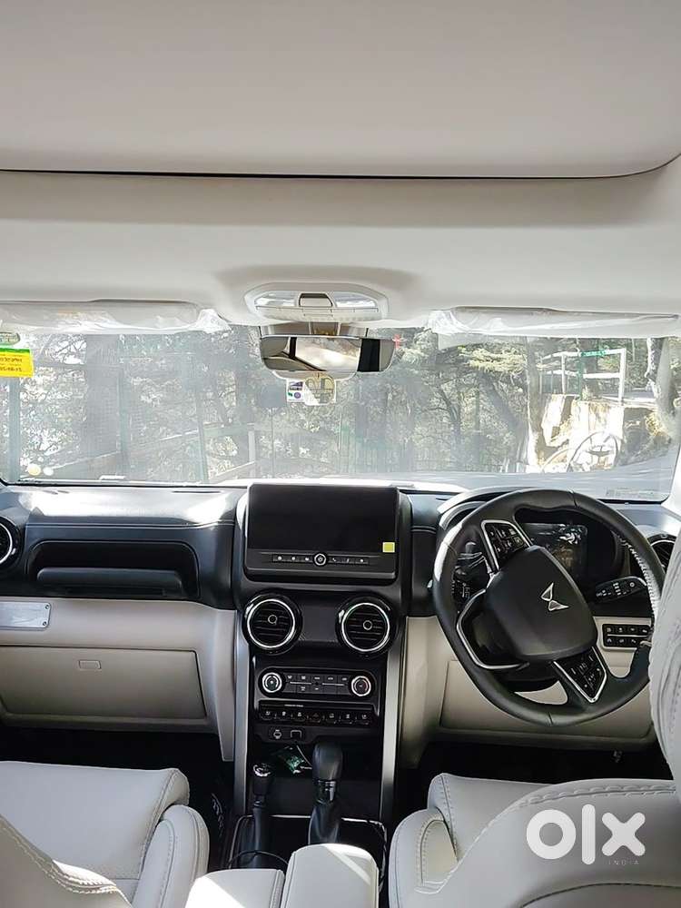 Mahindra Thar Roxx Diesel 2025