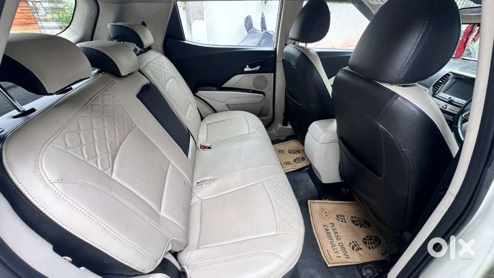 Mahindra Xuv300 Petrol 2021