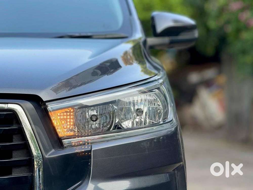 Toyota Innova Crysta [2020-ongoing] 2.4 Gx At 7 Str, 2022, Diesel