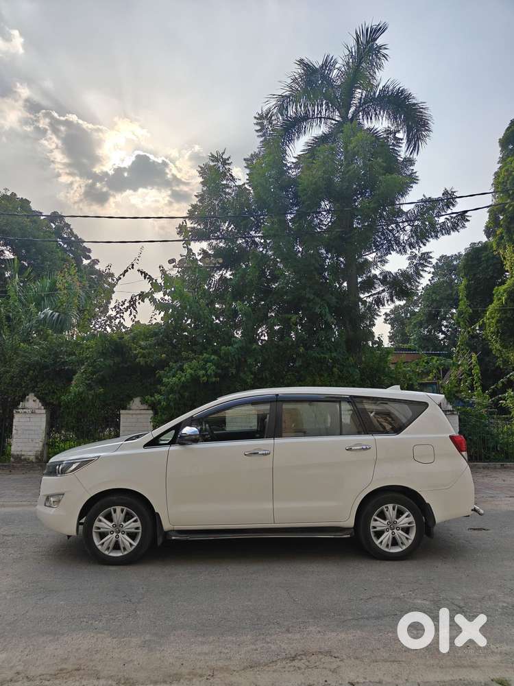 Toyota Innova Crysta Zx 2.4 Diesel 7 Seater, 2018, Diesel