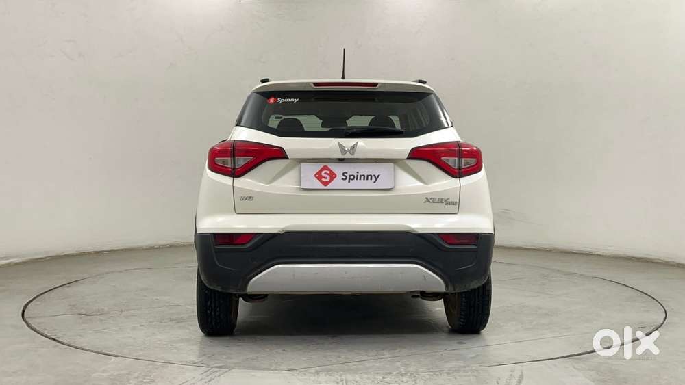 Mahindra Xuv300 W8 Option Diesel, 2023, Diesel